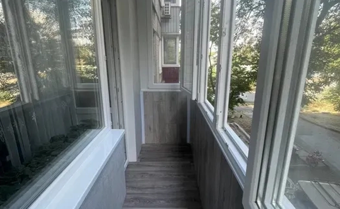 Вікна та балкони під ключ. Встановлення вікон, ремонт балконів. Вікна та балкони під ключ. Встановлення вікон, ремонт балконів.