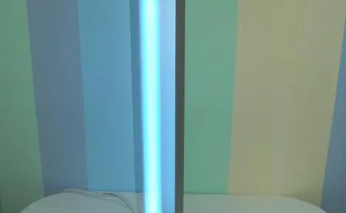 Лампа для фототерапії бактерицидна