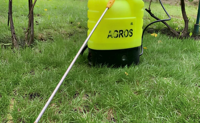 Акумуляторний обприскувач 16 л AGROS Акумуляторний обприскувач 16 л AGROS