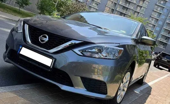 Авто Nissan Sentrara подобово без водія Авто Nissan Sentrara подобово без водія