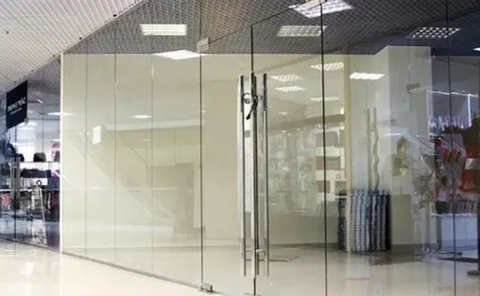 Мийка вітрин, магазинів в ТРЦ, ресторанів Мийка вітрин, магазинів в ТРЦ, ресторанів