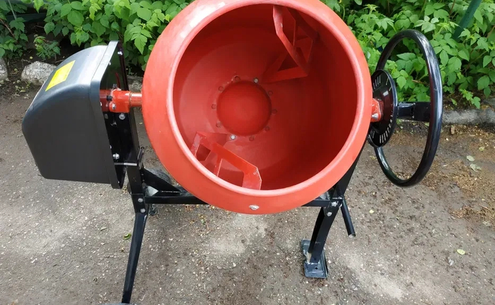 Бетономешалка 125л. Бетономешалка 125л.