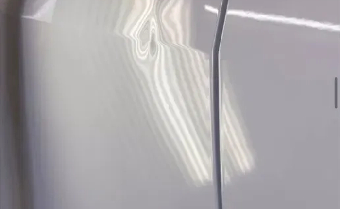 Якісне видалення вм'ятин без фарби Якісне видалення вм'ятин без фарби