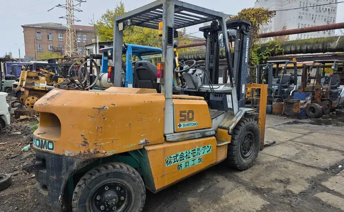 Вилковий навантажувач 5 т, потужний