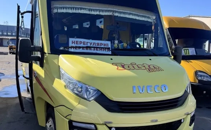Мікроавтобус Iveco Feniksbus 27 місць.Комфортно та зручно! Мікроавтобус Iveco Feniksbus 27 місць.Комфортно та зручно!
