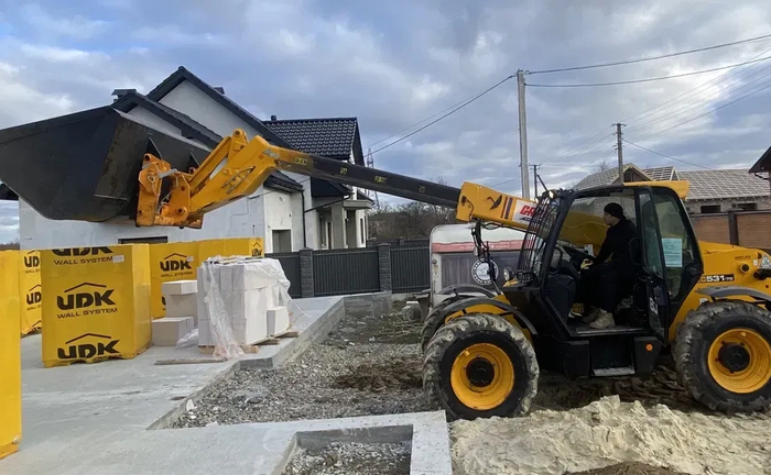 Телескопічний навантажувач JCB маніт Телескопічний навантажувач JCB маніт