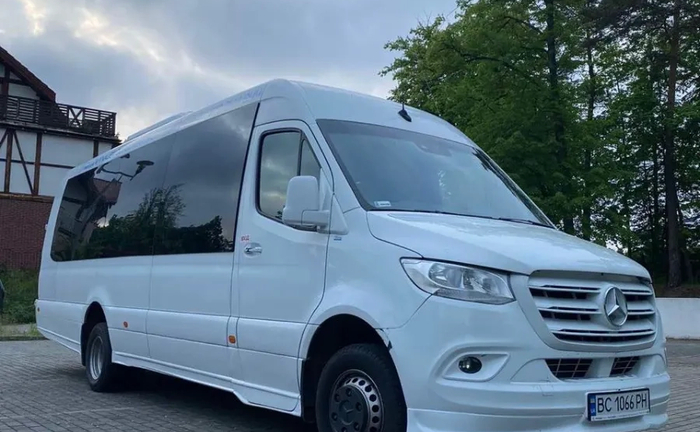 Мікроавтобус Mercedes Benz sprinter 2019 р Мікроавтобус Mercedes Benz sprinter 2019 р