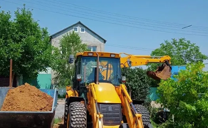 Екскаватор JCB 3CX Екскаватор JCB 3CX