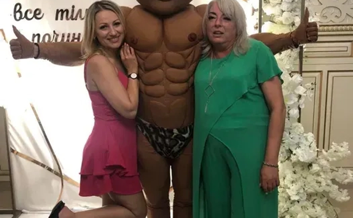 Стриптизер.Жартівливий стриптиз.Оригінальне привітання.Аніматори 2 400 грн. Стриптизер.Жартівливий стриптиз.Оригінальне привітання.Аніматори 2 400 грн.