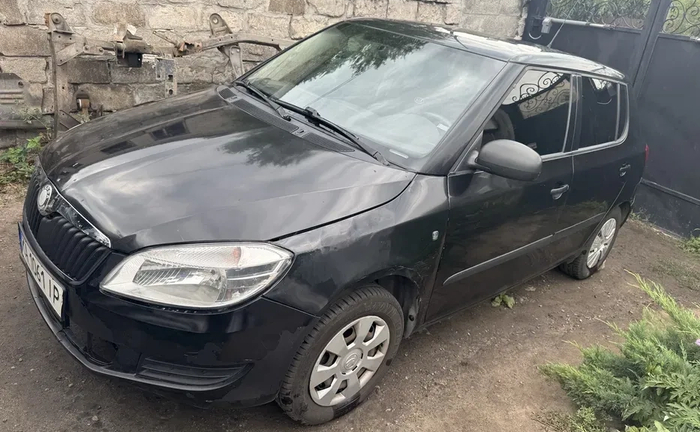 Авто skoda fabia 1.2 Авто skoda fabia 1.2