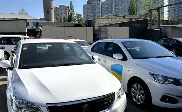 Авто. Своя машина за ціною користування Авто. Своя машина за ціною користування