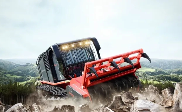 Професійний потужний мульчер!!! Професійний потужний мульчер!!!