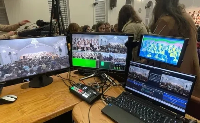 Онлайн трансляції різних заходів