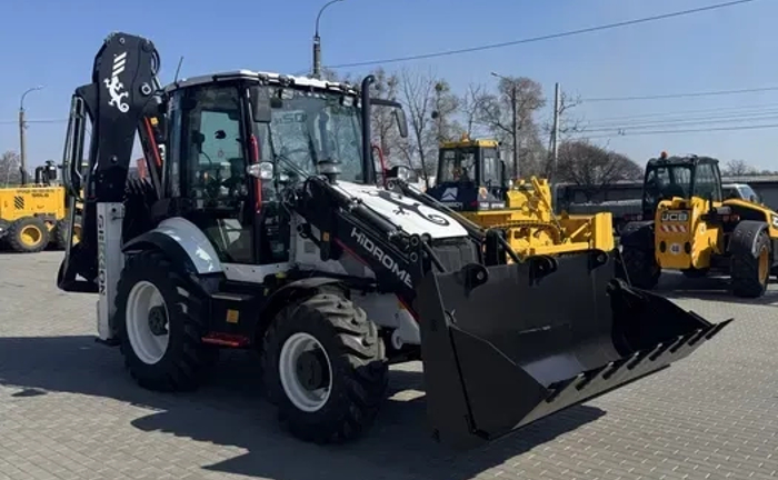 Професійні послуги екскаватора Hidromek 102B та JCB 4CX