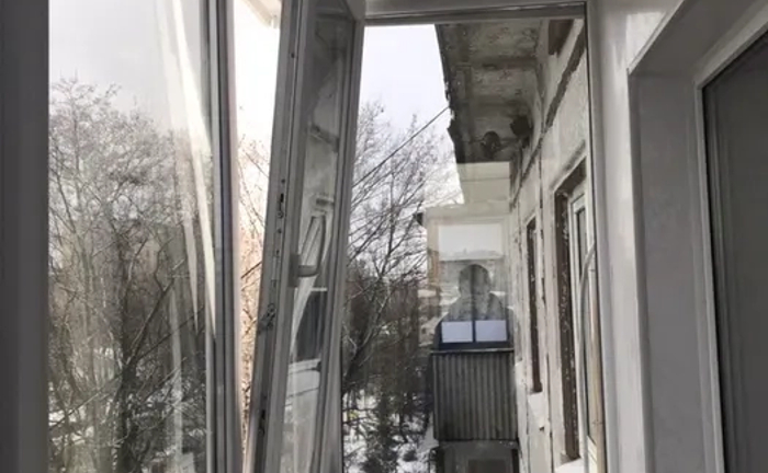 Якісні Вікна, Двері, Балкони та Лоджії під Ключ: Скління Веранд та Перегородок!