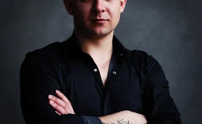 Професійний лікувальний масаж