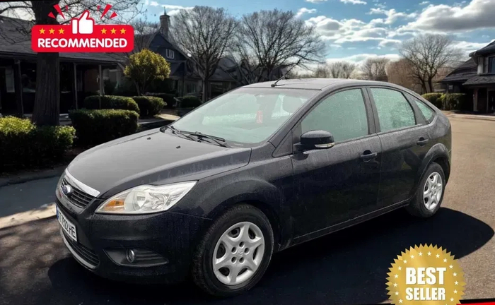 Сімейний автомобіль Ford Focus Сімейний автомобіль Ford Focus