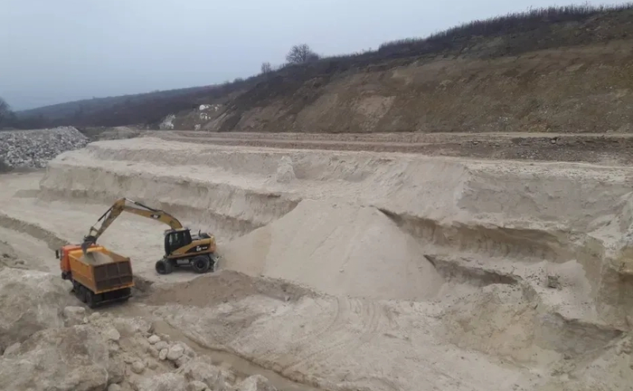 Кар'єр піщаний. Кварцовий пісок . Камень піщаник . Готовий бізнес