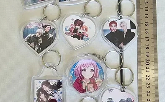Аніме брелки. К-поп брелки на замовлення! Ваше фото на брелках.