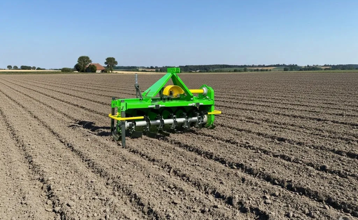 Ґрунтофреза — професійна обробка та розпушування ґрунту