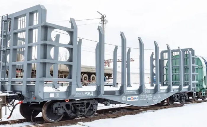 Вагон-Платформа: Перевезення негабариту та спецтехніки