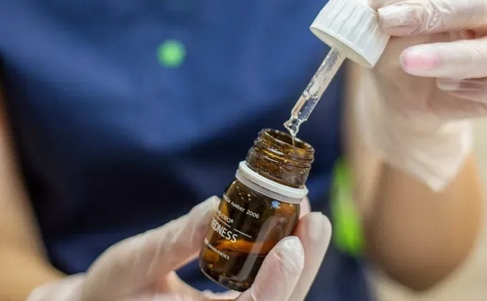 Лікар-косметолог. Пропоную свої послуги. Приймаю у затишному кабінеті. Лікар-косметолог. Пропоную свої послуги. Приймаю у затишному кабінеті.