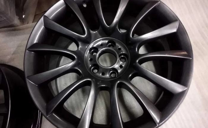 Порошкове фарбування дисків авто: захист і стильний вигляд