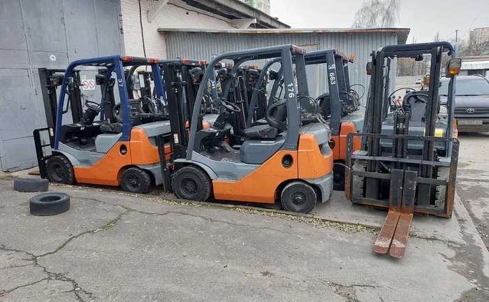 Японські навантажувачі (дизель, газ-бензин, електро) Японські навантажувачі (дизель, газ-бензин, електро)