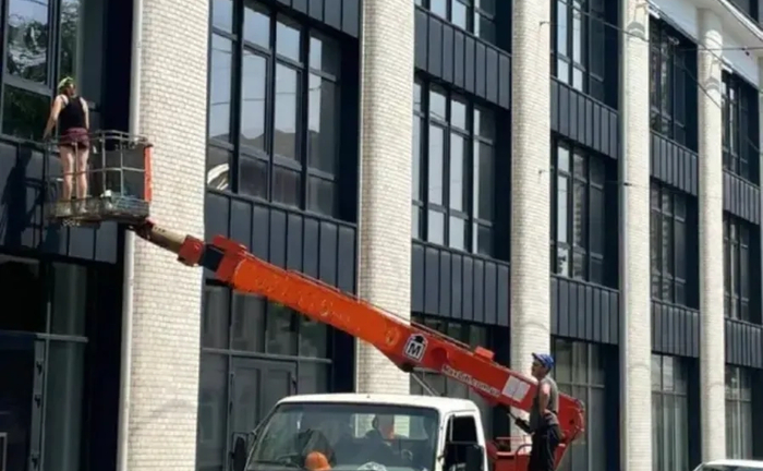 Автовишка телескопічна 15 метрів