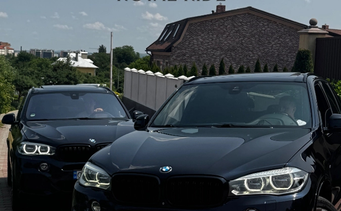 Авто з водієм на весілля. Royal Ride. BMW X5 Авто з водієм на весілля. Royal Ride. BMW X5