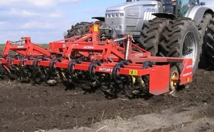 Культиватор для обробки ґрунту Культиватор для обробки ґрунту