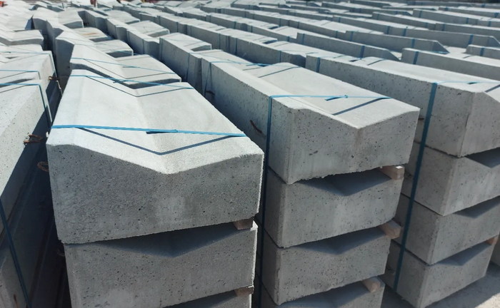 Лоток дорожній прикрайковий Б-1-18-75, Б-1-20-50, Б-1-20-75, Б-1-22-75 Лоток дорожній прикрайковий Б-1-18-75, Б-1-20-50, Б-1-20-75, Б-1-22-75