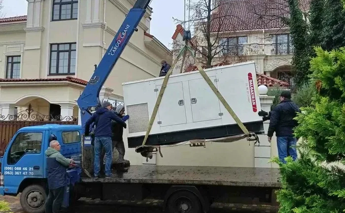 Маніпулятор Одеса, область, Україна Вантажні перевезення.