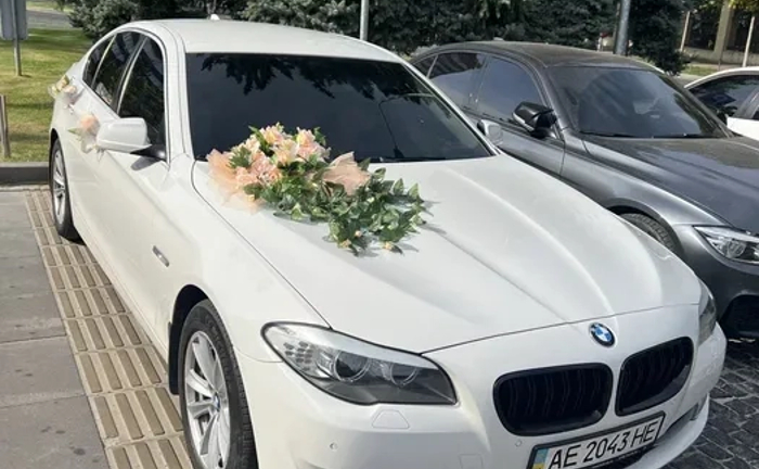 Машина на весілля БМВ без посередників Машина на весілля БМВ без посередників