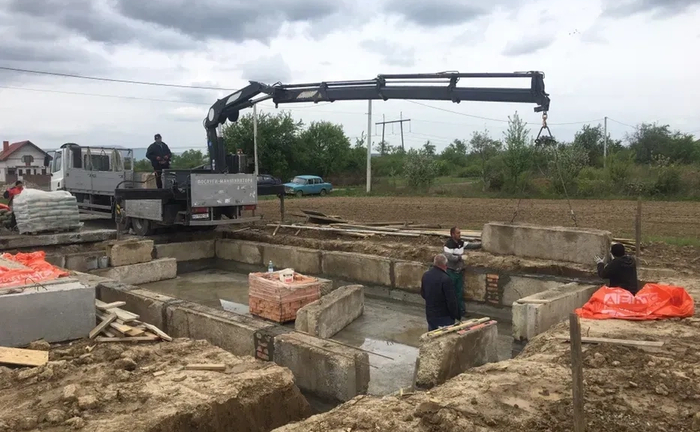 Послуги крана-маніпулятора| Вантажоперевезення