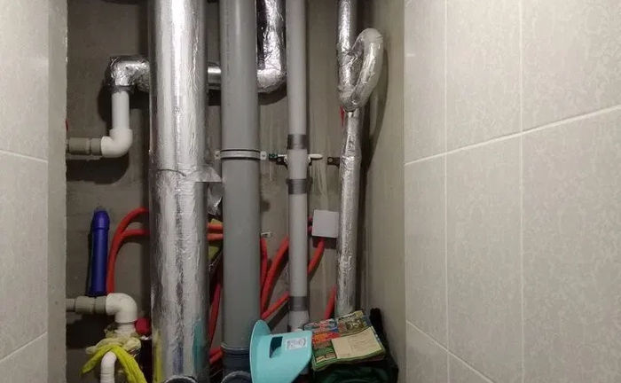 Профессиональный сантехник в Одессе: монтаж, ремонт и замена труб любой сложности Профессиональный сантехник в Одессе: монтаж, ремонт и замена труб любой сложности