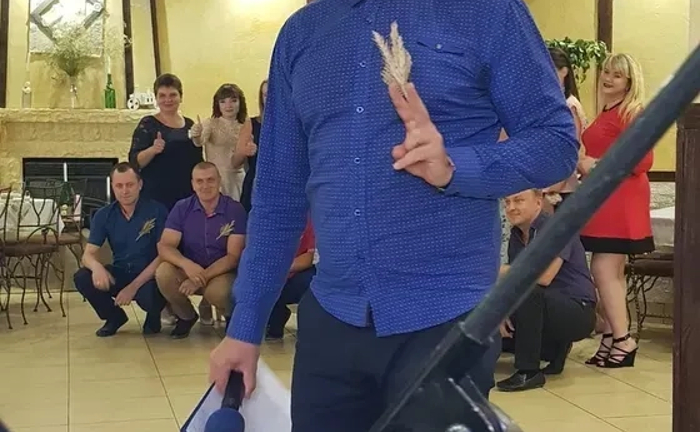 Ведучий та музикант: Весілля та інші свята під замовлення Ведучий та музикант: Весілля та інші свята під замовлення