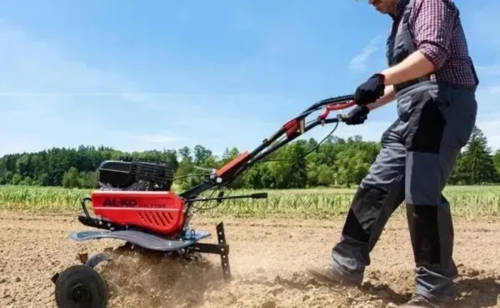 Бензиновий культиватор AL-KO MH 1150. Бензиновий культиватор AL-KO MH 1150.