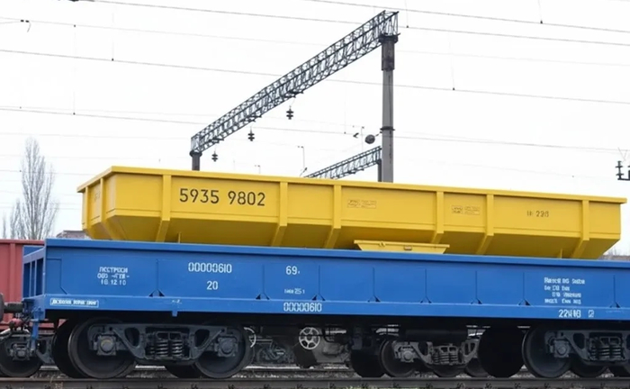 Вагон-платформа: транспортування спецтехніки та великогабариту Вагон-платформа: транспортування спецтехніки та великогабариту