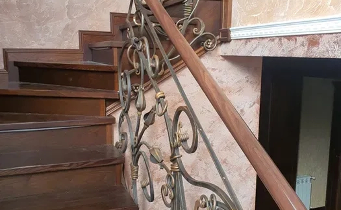 Сходи, поручні, металоконструкції. Сходи на замовлення. Сходи, поручні, металоконструкції. Сходи на замовлення.