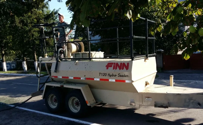 Гідросівалка HYDROSEEDER FiNN T – 120 Гідросівалка HYDROSEEDER FiNN T – 120