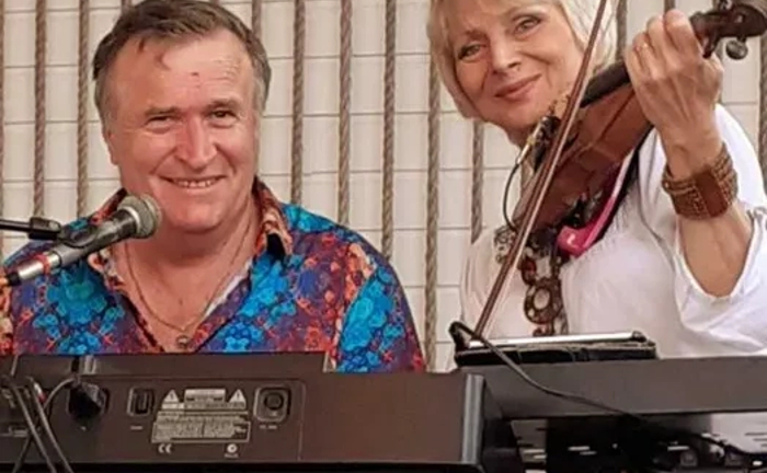 Юбилеи,фуршеты.Действительно живая музыка.Это видно и слышно Юбилеи,фуршеты.Действительно живая музыка.Это видно и слышно