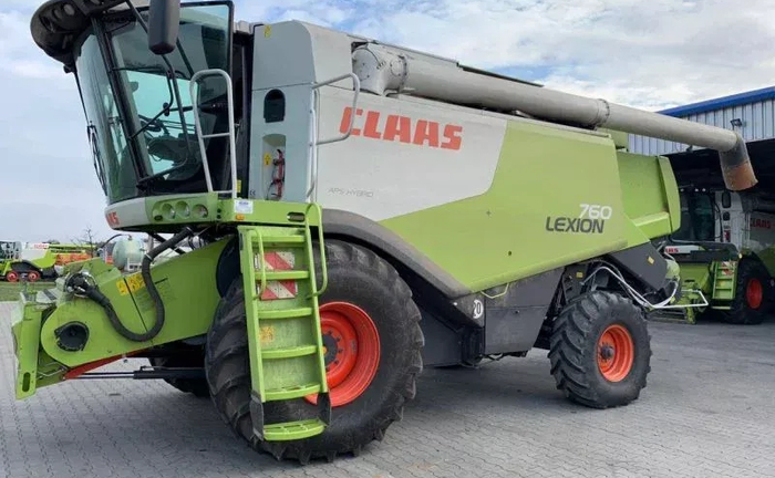 Послуги комбайна Claas LEXION 580 TT Послуги комбайна Claas LEXION 580 TT