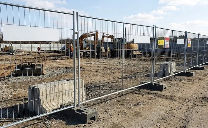 Мобільне огородження Тип F3 — металева секційна сітчаста панель Мобільне огородження Тип F3 — металева секційна сітчаста панель