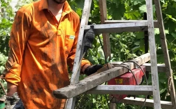 Качественная чистка ям ,Чистка сливных ям септиков Прочистка труб Качественная чистка ям ,Чистка сливных ям септиков Прочистка труб