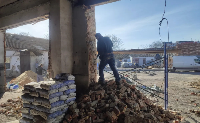 Демонтажные работы. Демонтаж домов. Разборка построек