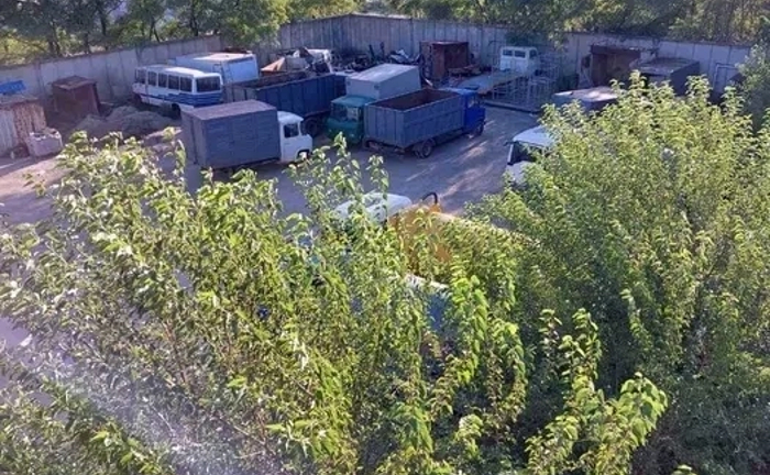 Площадка 3000м2.Огороджена, охорона, електроенергія, вода. Площадка 3000м2.Огороджена, охорона, електроенергія, вода.