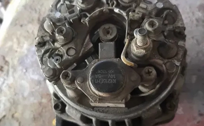 Професійний ремонт стартерів та генераторів для легкових авто у Дніпрі.