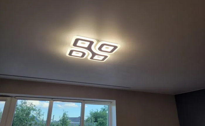 Натяжні стелі під ключ — Київ та область