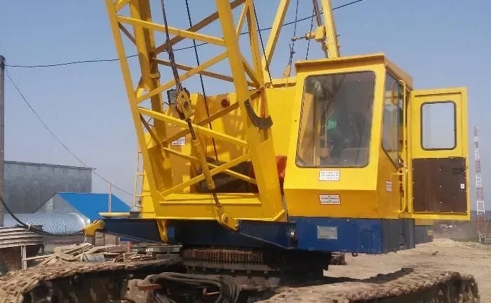 Гусеничний кран МКГ 25 БР Гусеничний кран МКГ 25 БР
